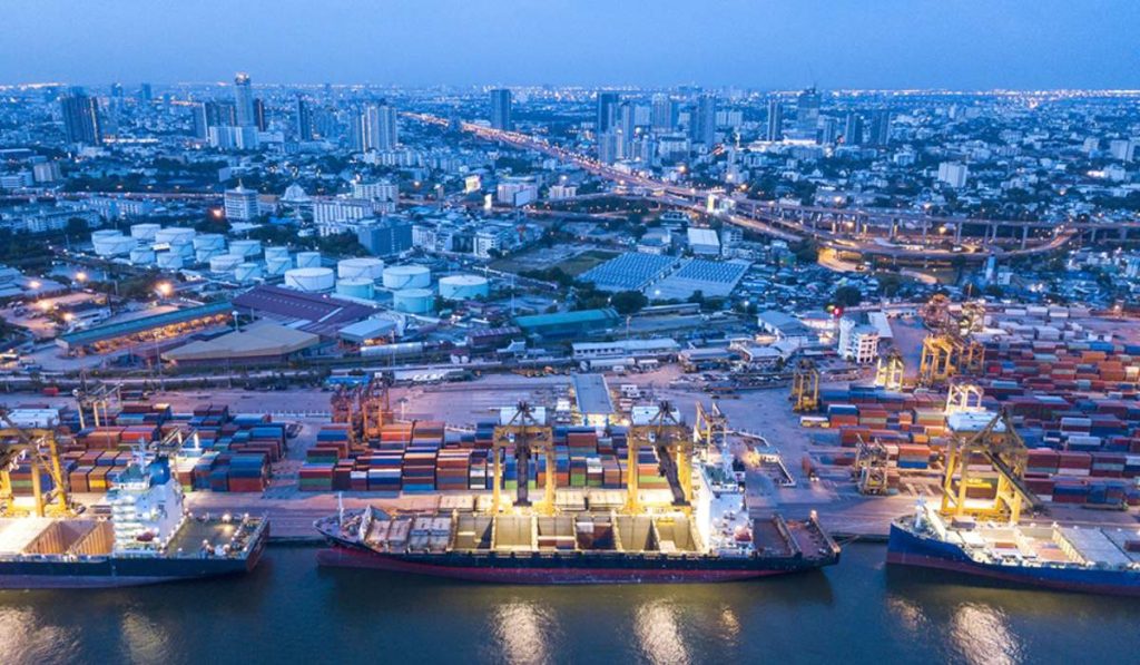 Traditional vs Sustainable Logistics