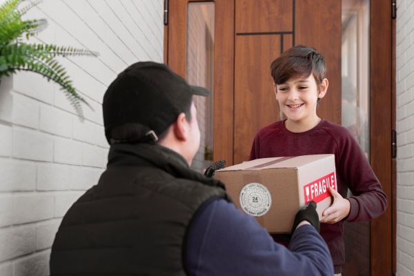 Door To Door Services door to door cargo Dubai to Riyadh