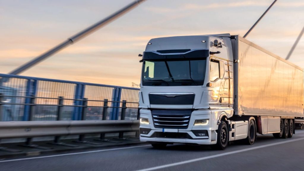 Seamless Cross-Border Trucking – Land Freight from the UAE to Saudi Arabia