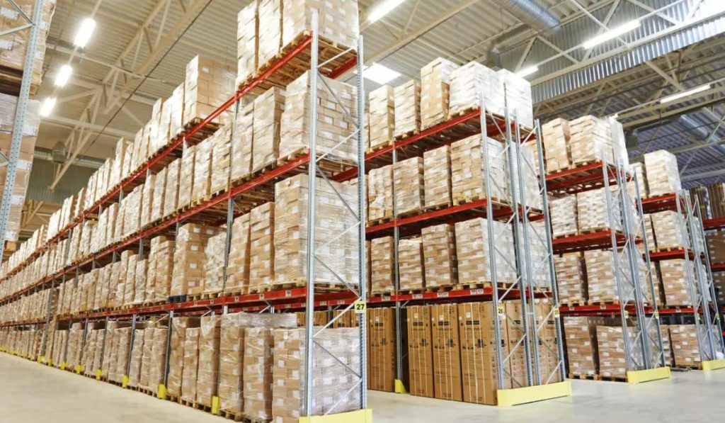 Smart Warehousing – Specialized Storage for Apparel