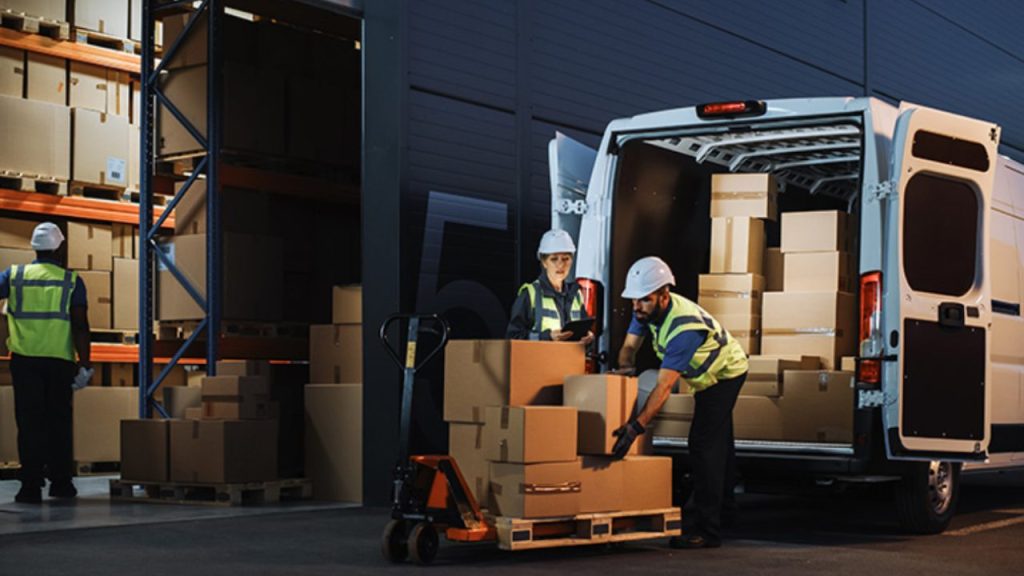Key Services Provided By a Courier Company in UAE